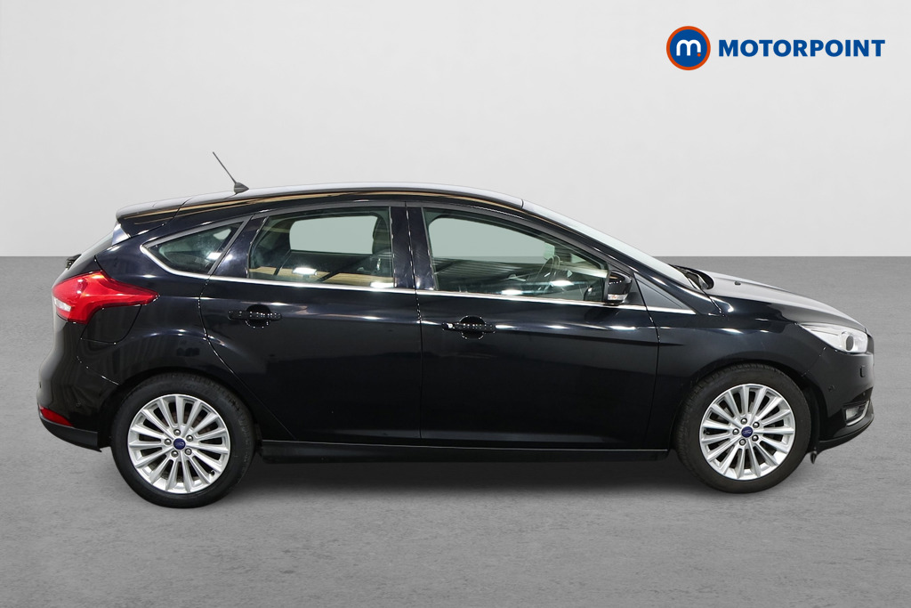 Ford Focus Titanium X Manual Diesel Hatchback - Stock Number (1569719) - Drivers side