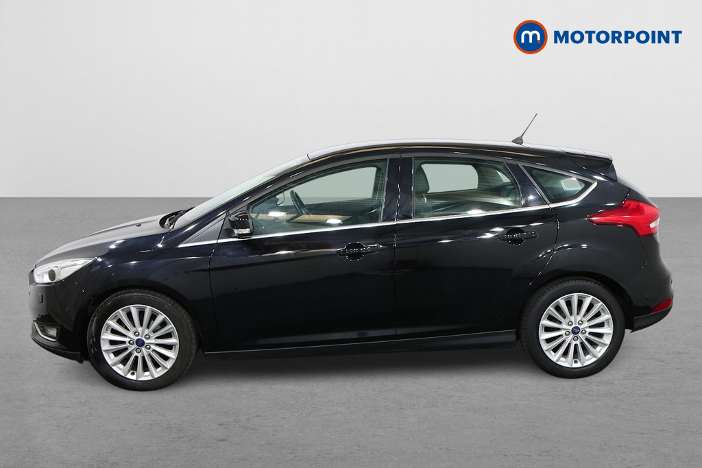 Ford Focus Titanium X Manual Diesel Hatchback - Stock Number (1569719) - Passenger side