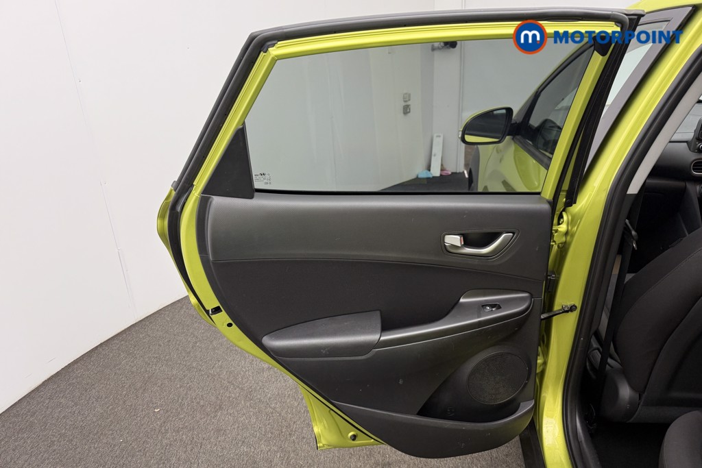 Hyundai Kona Play Edition Manual Petrol SUV - Stock Number (1569727) - 5th supplementary image