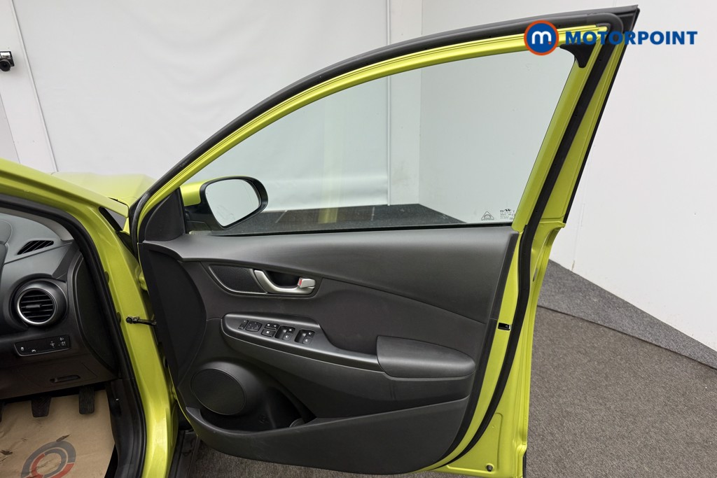 Hyundai Kona Play Edition Manual Petrol SUV - Stock Number (1569727) - 13th supplementary image
