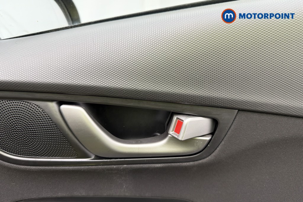 Hyundai Kona Play Edition Manual Petrol SUV - Stock Number (1569727) - 15th supplementary image