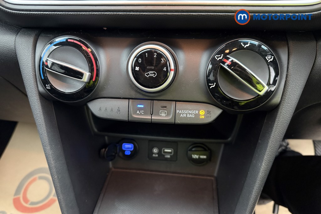 Hyundai Kona Play Edition Manual Petrol SUV - Stock Number (1569727) - 18th supplementary image