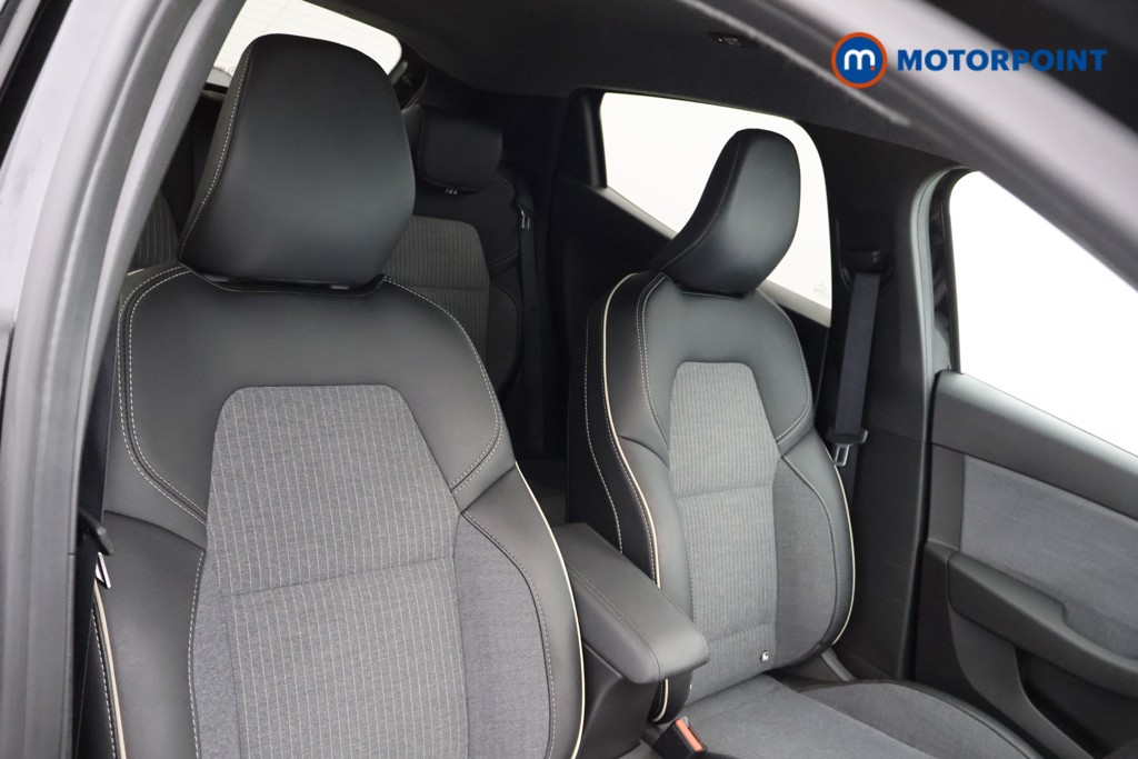 Renault Clio Techno Manual Petrol Hatchback - Stock Number (1570195) - 9th supplementary image