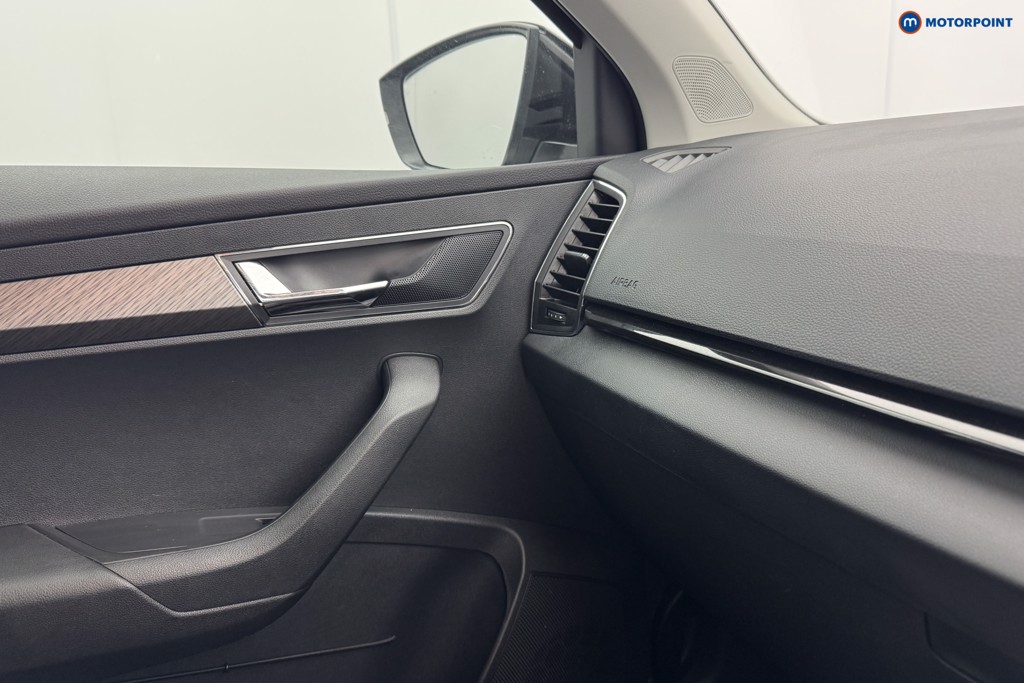 Skoda Karoq Se L Manual Petrol SUV - Stock Number (1570204) - 16th supplementary image