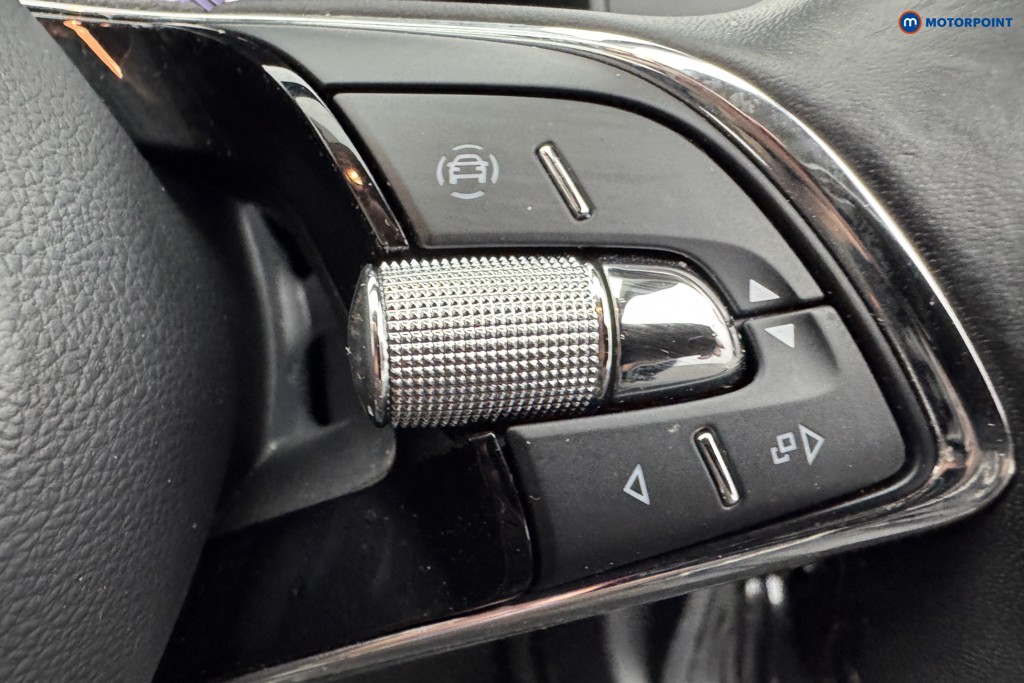Skoda Karoq Se L Manual Petrol SUV - Stock Number (1570204) - 18th supplementary image