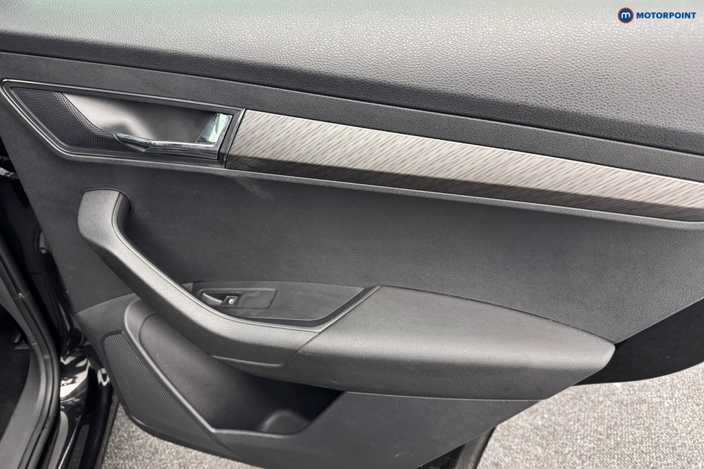 Skoda Karoq Se L Manual Petrol SUV - Stock Number (1570204) - 23rd supplementary image