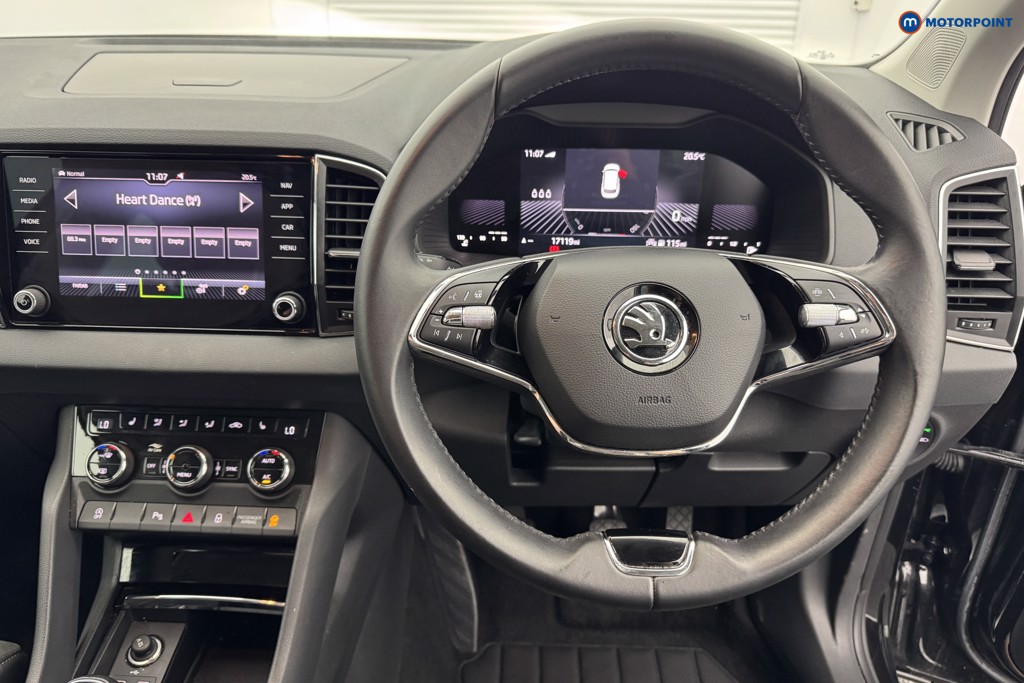 Skoda Karoq Se L Manual Petrol SUV - Stock Number (1570204) - 1st supplementary image