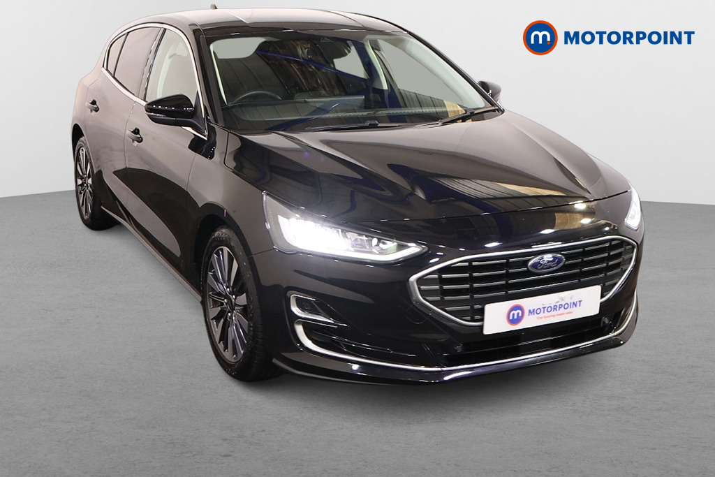 Ford Focus Titanium Vignale Automatic Diesel Hatchback - Stock Number (1570223) - Drivers side front corner