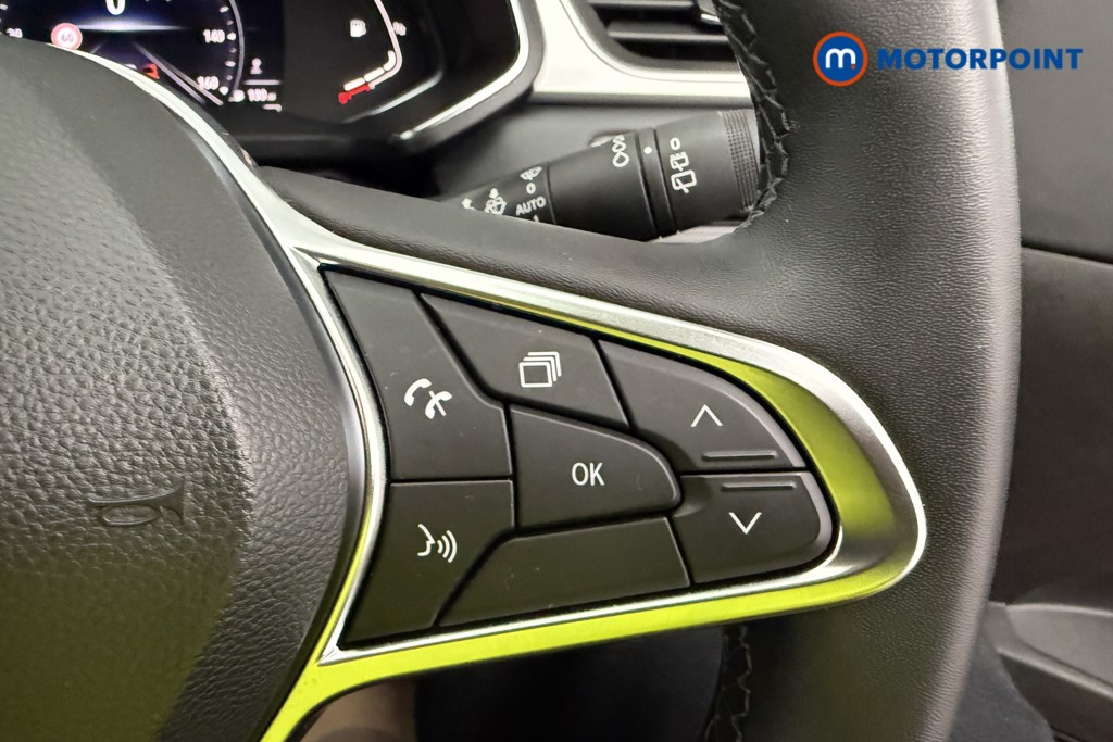 Renault Captur Se Edition Manual Petrol SUV - Stock Number (1570419) - 17th supplementary image