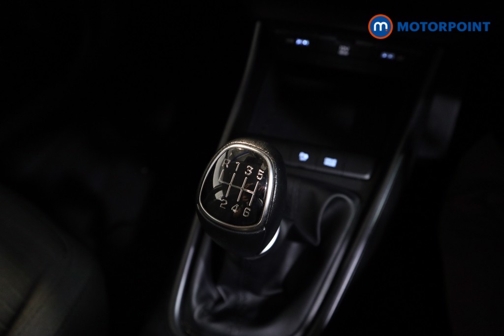 Hyundai I20 Se Connect Manual Petrol Hatchback - Stock Number (1570843) - 9th supplementary image
