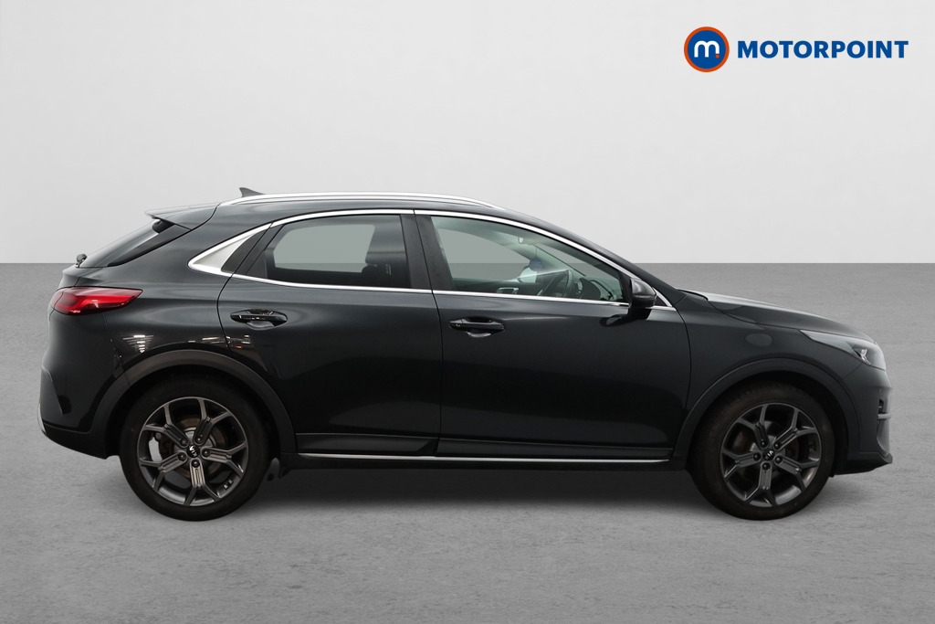 KIA Xceed 3 Manual Petrol Hatchback - Stock Number (1571057) - Drivers side