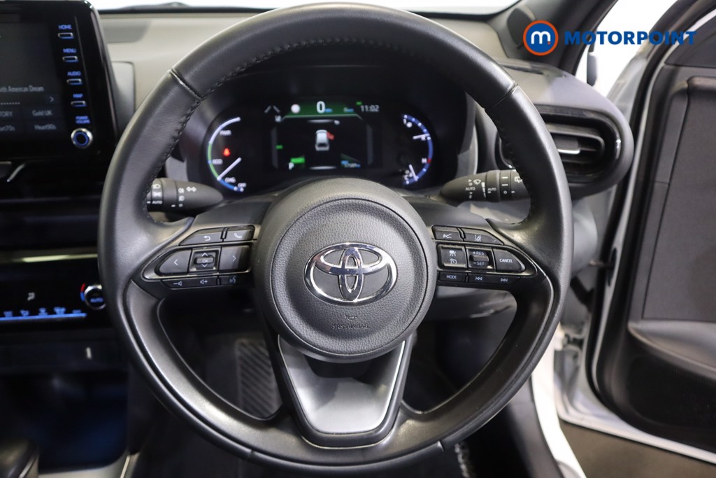 Toyota Yaris Cross Design Automatic Petrol-Electric Hybrid Estate - Stock Number (1571063) - 3rd supplementary image
