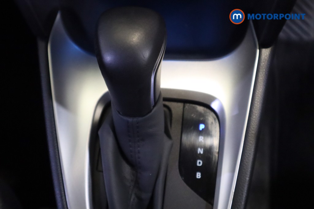 Toyota Yaris Cross Design Automatic Petrol-Electric Hybrid Estate - Stock Number (1571063) - 5th supplementary image