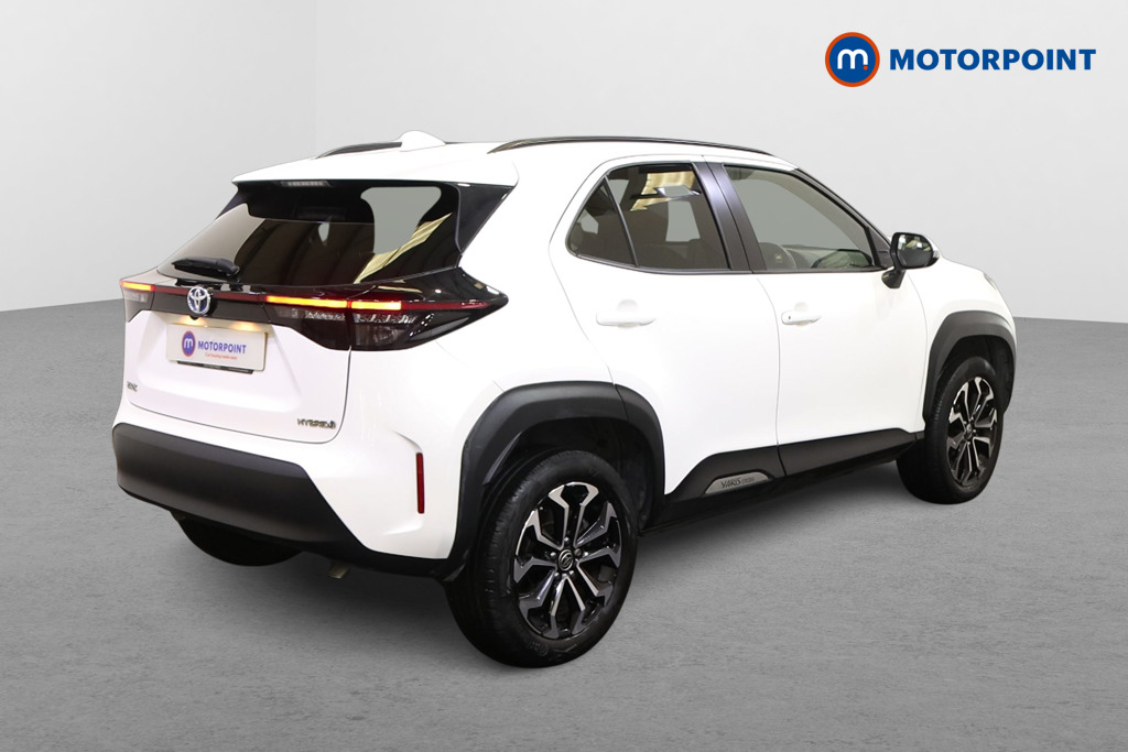 Toyota Yaris Cross Design Automatic Petrol-Electric Hybrid Estate - Stock Number (1571063) - Drivers side rear corner