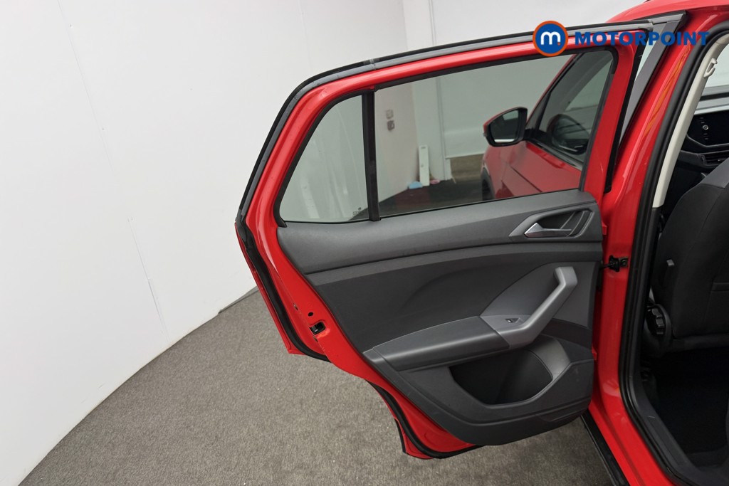 Volkswagen T-Cross SEL Manual Petrol SUV - Stock Number (1571226) - 5th supplementary image