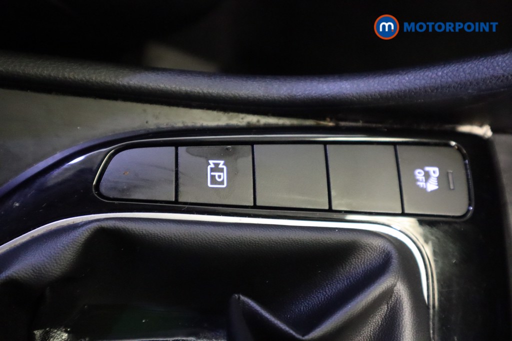 Hyundai Tucson Se Connect Manual Petrol SUV - Stock Number (1571372) - 23rd supplementary image