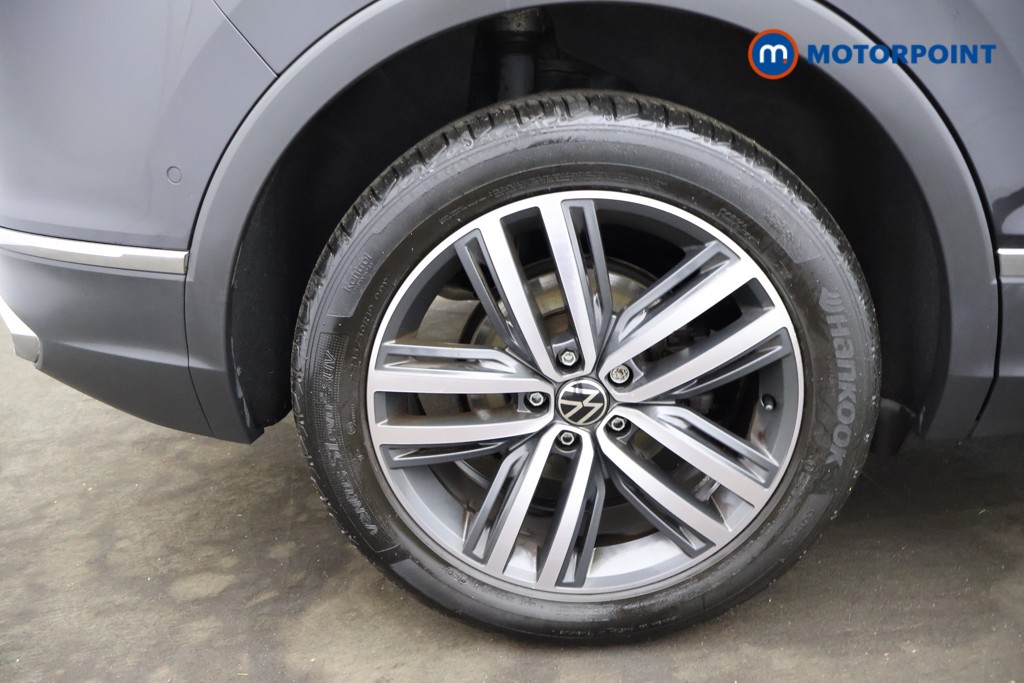 Volkswagen Tiguan Elegance Automatic Petrol SUV - Stock Number (1571568) - 12th supplementary image