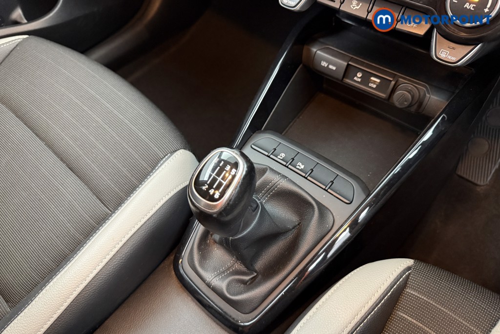 KIA Stonic 3 Manual Diesel SUV - Stock Number (1571647) - 12th supplementary image