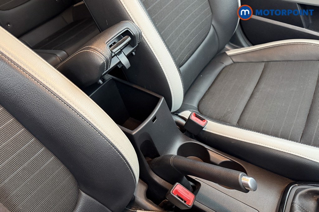 KIA Stonic 3 Manual Diesel SUV - Stock Number (1571647) - 13th supplementary image