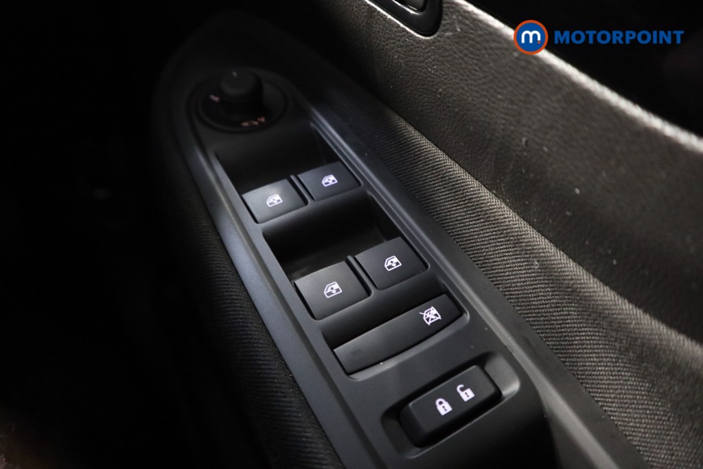 Vauxhall Mokka X Design Nav Manual Petrol SUV - Stock Number (1571938) - 6th supplementary image
