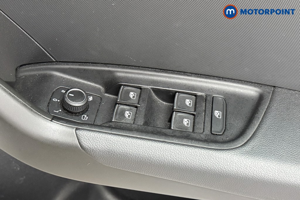 Audi A1 S Line Automatic Petrol Hatchback - Stock Number (1571939) - 17th supplementary image
