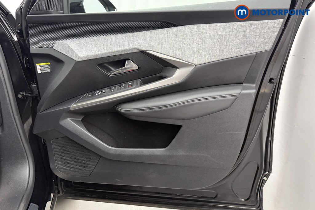Peugeot 3008 GT Automatic Petrol SUV - Stock Number (1571991) - 19th supplementary image
