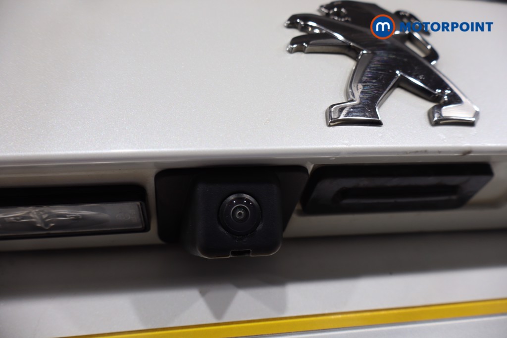 Peugeot 2008 GT Manual Petrol SUV - Stock Number (1572159) - 34th supplementary image