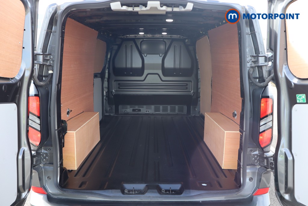 Ford Transit Custom Limited Manual Diesel Panel Van - Stock Number (1572260) - 20th supplementary image