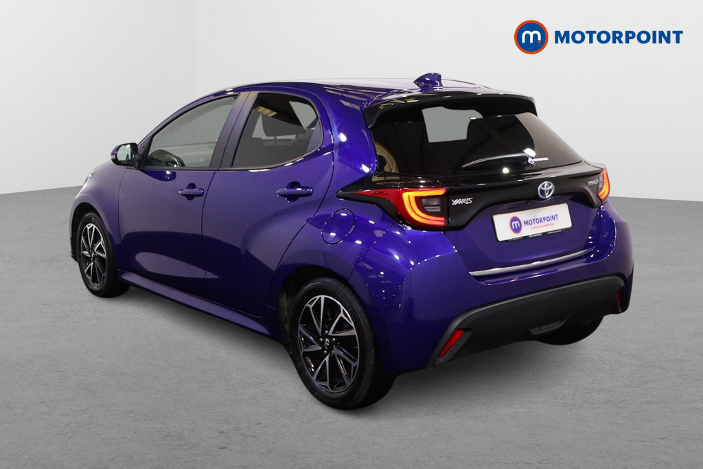 Toyota Yaris Design Automatic Petrol-Electric Hybrid Hatchback - Stock Number (1572624) - Passenger side rear corner