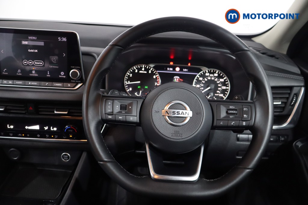 Nissan Qashqai Acenta Premium Automatic Petrol SUV - Stock Number (1572884) - 6th supplementary image