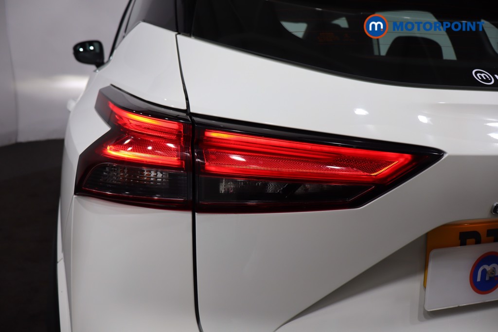 Nissan Qashqai Acenta Premium Automatic Petrol SUV - Stock Number (1572884) - 24th supplementary image