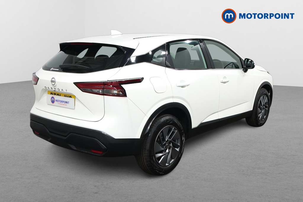 Nissan Qashqai Acenta Premium Automatic Petrol SUV - Stock Number (1572884) - Drivers side rear corner