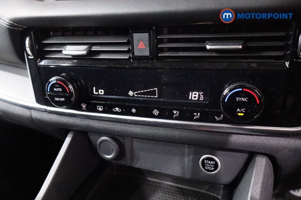 Nissan Qashqai Acenta Premium Automatic Petrol SUV - Stock Number (1572886) - 13th supplementary image