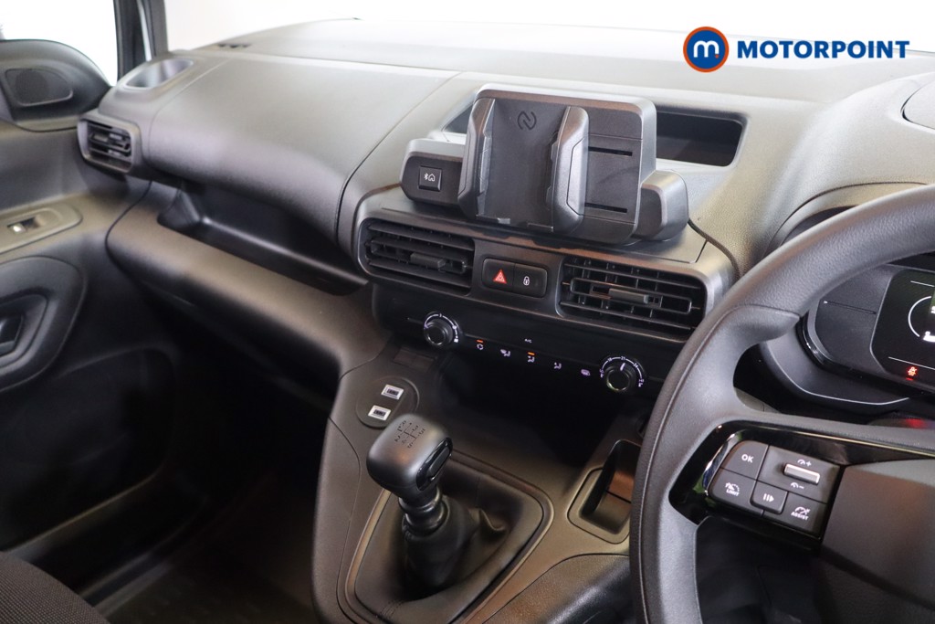 Vauxhall Combo Cargo Prime Manual Diesel Panel Van - Stock Number (1573223) - 3rd supplementary image