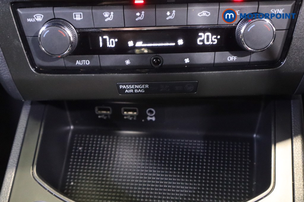Seat Ibiza Xcellence Lux Automatic Petrol Hatchback - Stock Number (1573457) - 20th supplementary image
