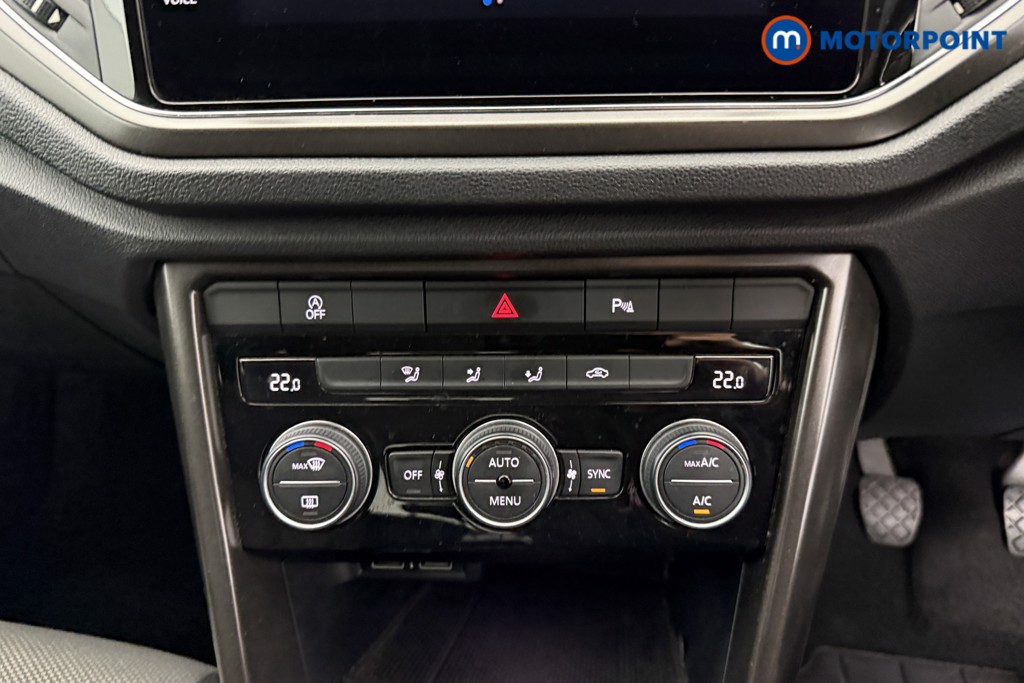 Volkswagen T-Roc Design Manual Petrol SUV - Stock Number (1573490) - 12th supplementary image