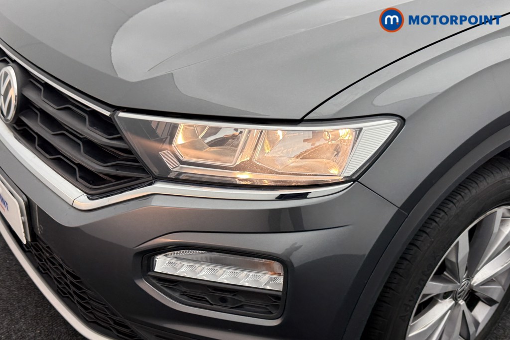 Volkswagen T-Roc Design Manual Petrol SUV - Stock Number (1573490) - 30th supplementary image
