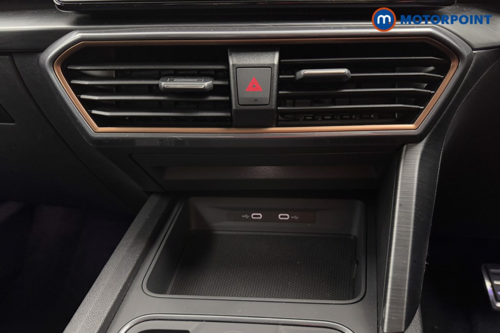 Cupra Leon VZ2 Automatic Petrol Hatchback - Stock Number (1573642) - 16th supplementary image