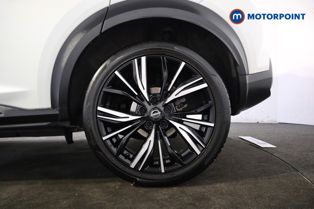 Nissan Juke Tekna-Plus Manual Petrol SUV - Stock Number (1573707) - 16th supplementary image