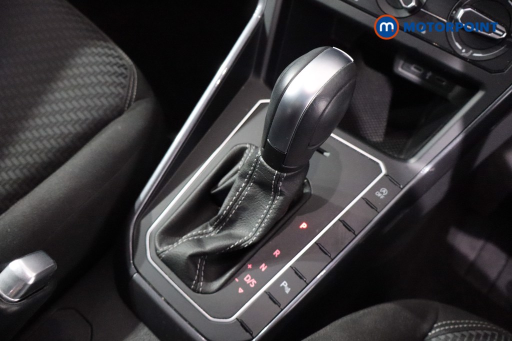Volkswagen Polo R-Line Automatic Petrol Hatchback - Stock Number (1573714) - 14th supplementary image