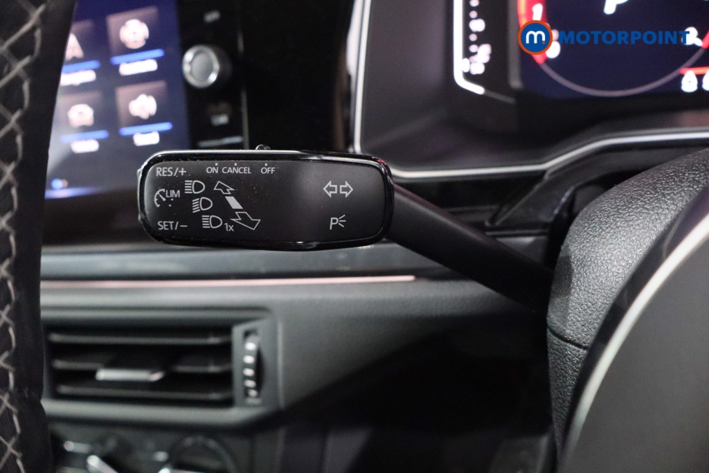 Volkswagen Polo R-Line Automatic Petrol Hatchback - Stock Number (1573714) - 17th supplementary image