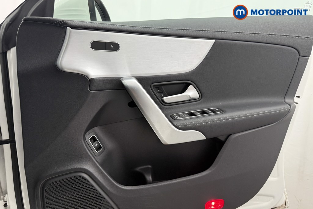 Mercedes-Benz CLA Amg Line Automatic Petrol Coupe - Stock Number (1573736) - 16th supplementary image