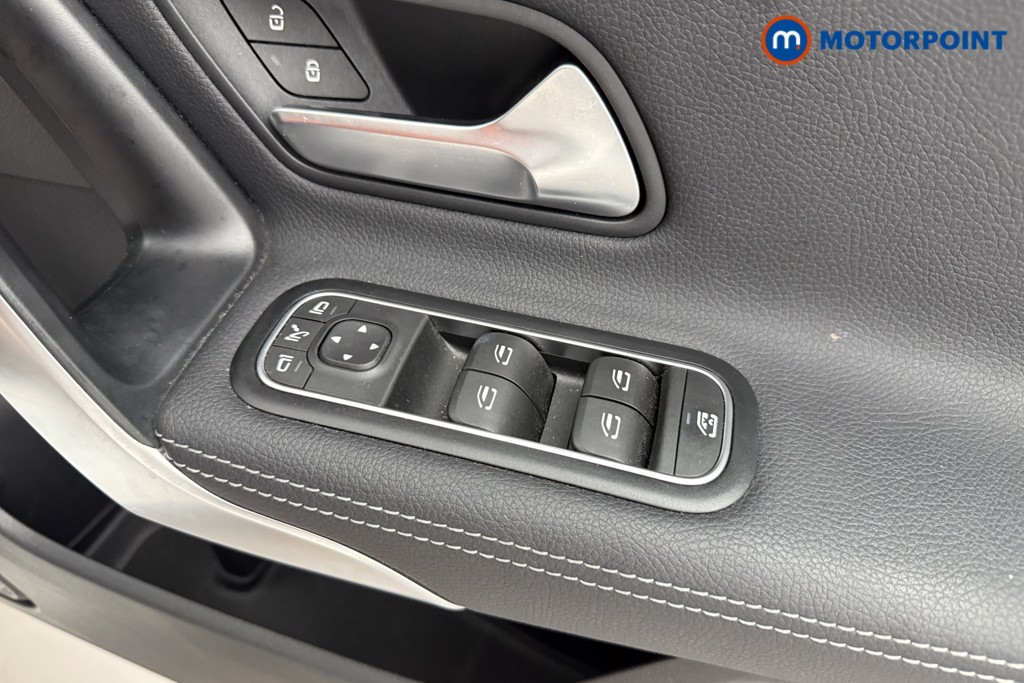 Mercedes-Benz CLA Amg Line Automatic Petrol Coupe - Stock Number (1573736) - 17th supplementary image