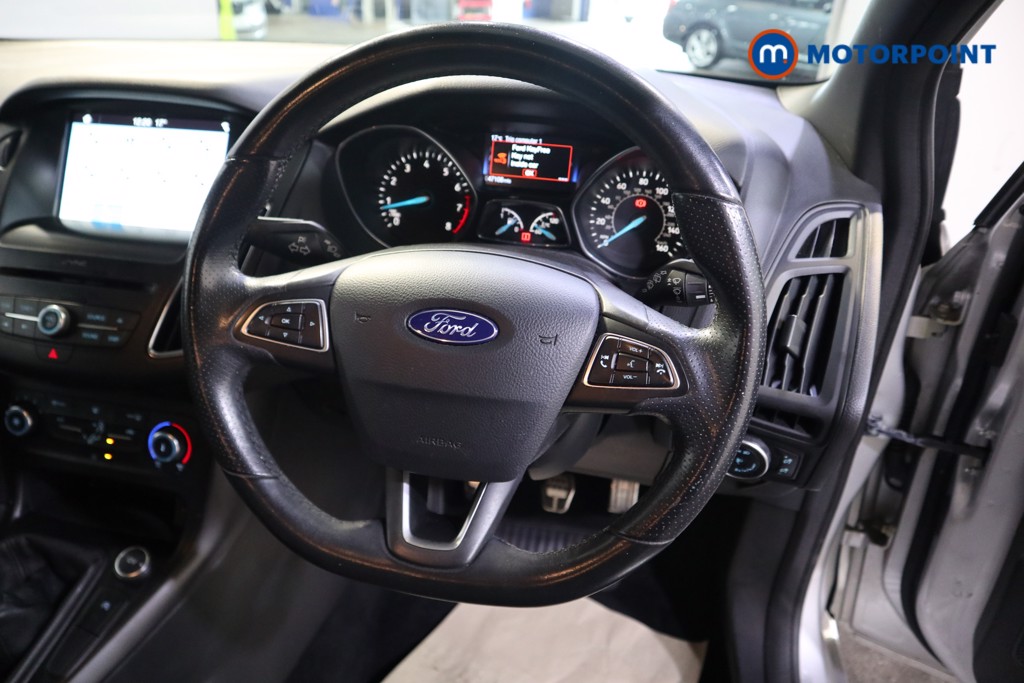 Ford Focus St-Line Manual Petrol Hatchback - Stock Number (1573744) - 2nd supplementary image