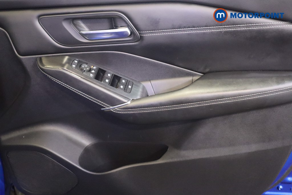 Nissan Qashqai N-Connecta Automatic Petrol-Electric Hybrid SUV - Stock Number (1573797) - 13th supplementary image