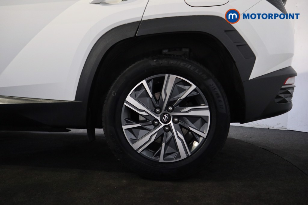 Hyundai Tucson Se Connect Manual Petrol SUV - Stock Number (1573805) - 15th supplementary image
