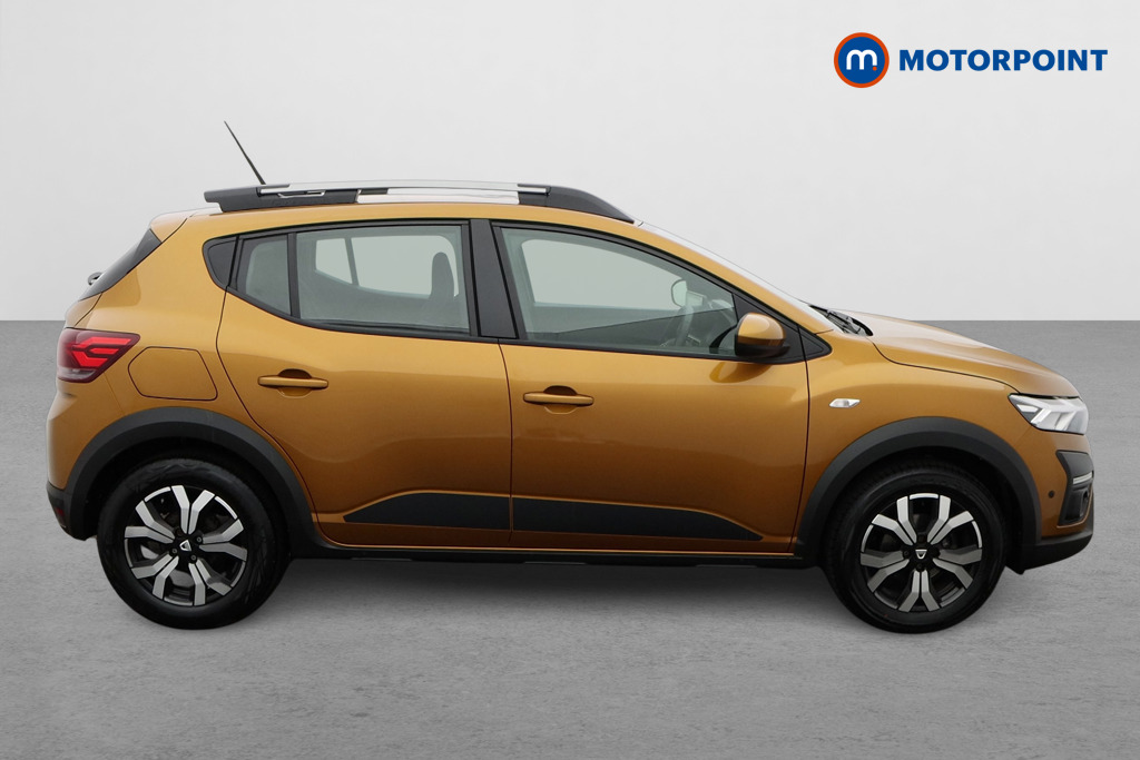 Dacia Sandero Stepway Prestige Automatic Petrol Hatchback - Stock Number (1574021) - Drivers side