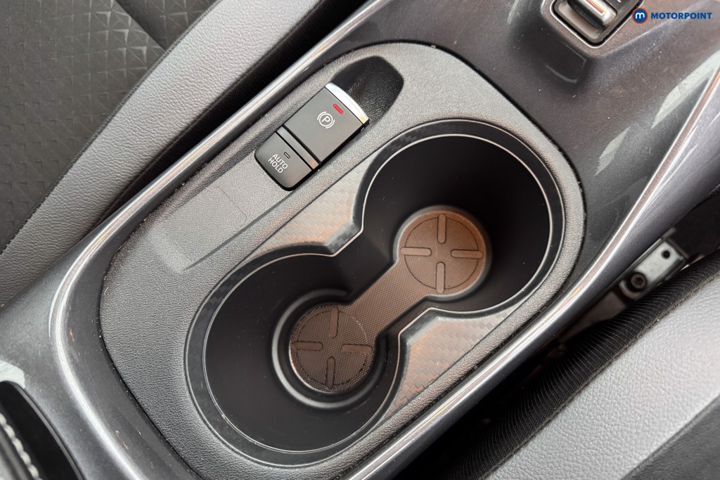 Nissan Juke N-Connecta Manual Petrol SUV - Stock Number (1574100) - 14th supplementary image