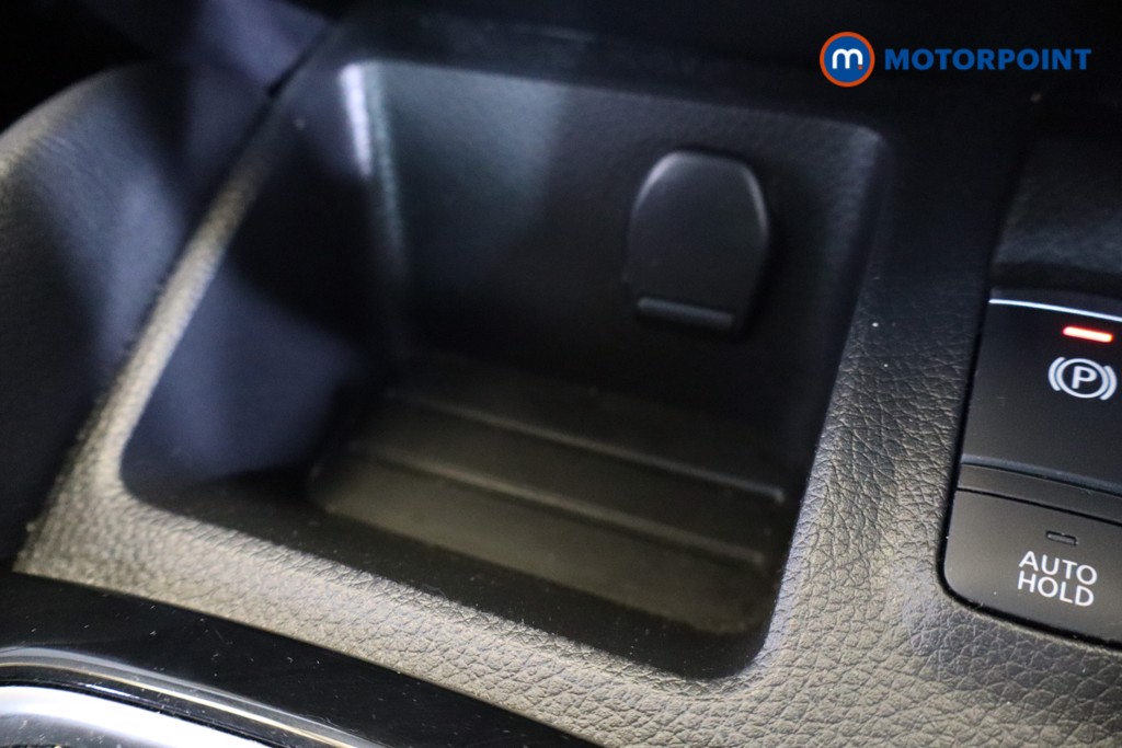 Nissan Qashqai N-Connecta Manual Petrol SUV - Stock Number (1574115) - 7th supplementary image