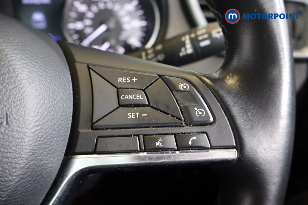 Nissan Qashqai N-Connecta Manual Petrol SUV - Stock Number (1574115) - 11th supplementary image